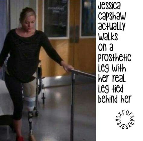 does jessica capshaw have both legs|Jessica Capshaw Didn’t Wear Her Prosthetic Leg on ‘Grey